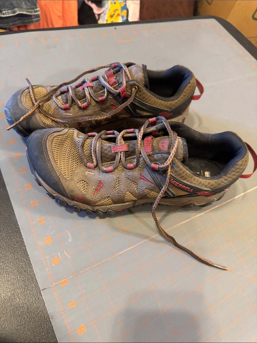 Merrell Women’s Brown and Red M-Connect Trail Sneakers